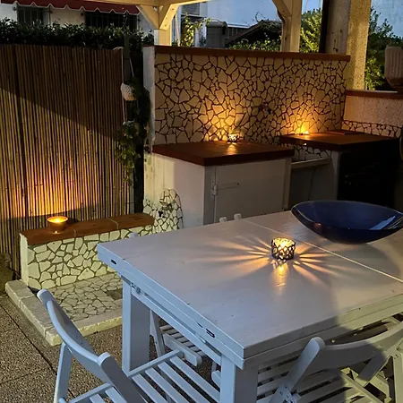 Tatil Evi Con Giardino Domus Mare *