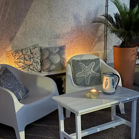 Con Giardino Domus Mare Tatil Evi *